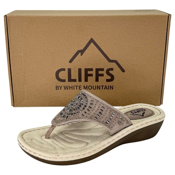 Cliffs by White Mountain Cienna Studded Womens Thong Sandals Size 7.5M - Picture 10 of 11